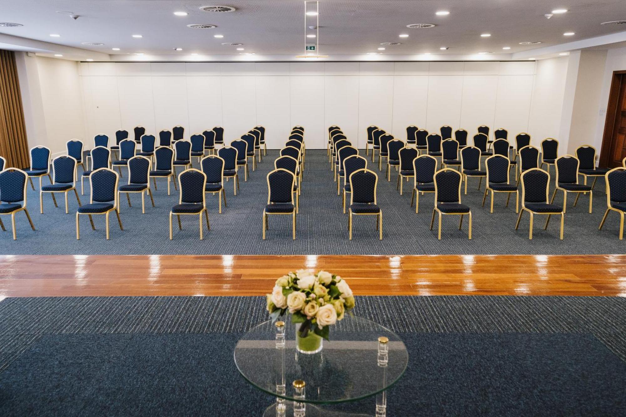 Hotel Premium Chaves - Aquae Flaviae Экстерьер фото
